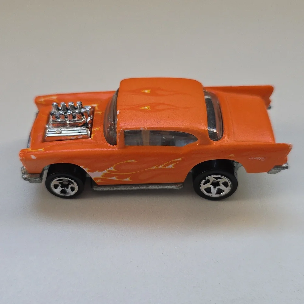 Hot Wheels - Mattel - 1957 Chevy - Vintage And Rare
